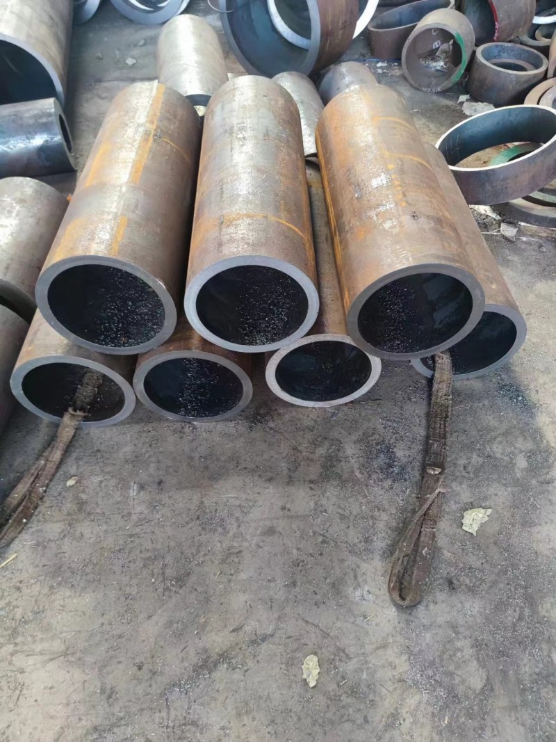 凤庆凤庆凤庆12Cr1MovG无缝钢管切割